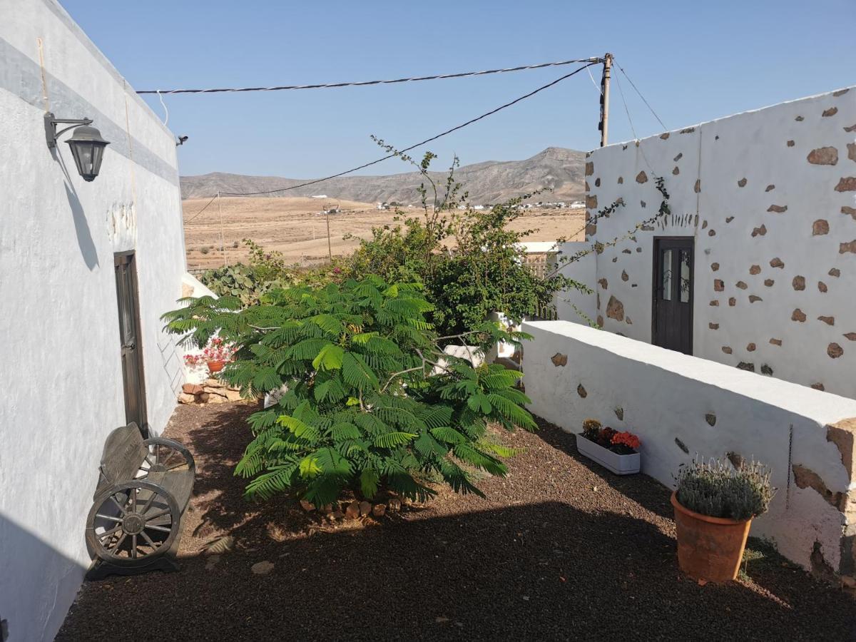 Villa Cecilio Tefia Bagian luar foto